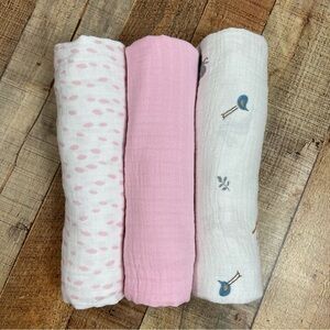 Parent's Choice Pastel Forest Animals Muslin Swaddle Blanket Bundle of 3